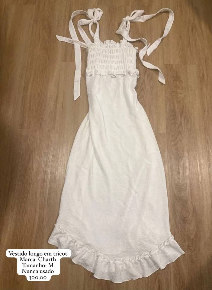Foto de Vestido longo de tricô branco Charth, tamanho M