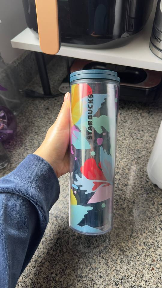 Foto de Copo Starbucks duo